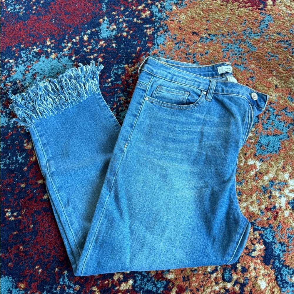 Fringe bottom jeans